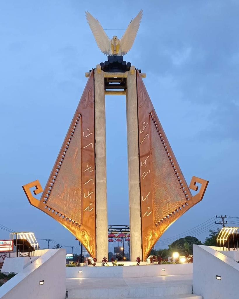 Tugu Tembaga Kuningan