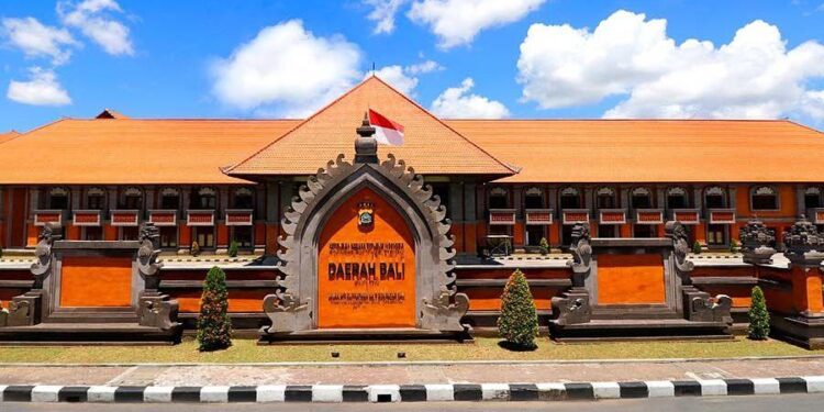 Polda Bali Gali Aturan Pajak Kripto & e-Commerce