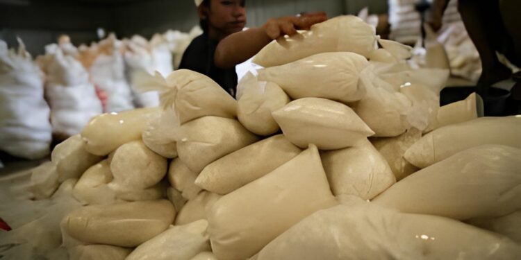 Danantara Siapkan Rp1,5 T Serap Gula Petani