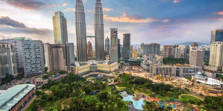 Malaysia Dorong Insentif Pajak Industri Semikonduktor