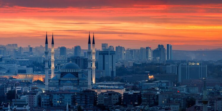 Turki Tegaskan Tak Naikkan Pajak, Fokus Kendalikan Inflasi & Jaminan Sosial