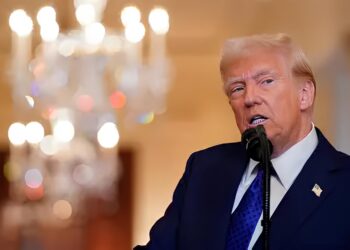 Trump Tekan Eropa Naikkan Tarif 100% untuk China & India