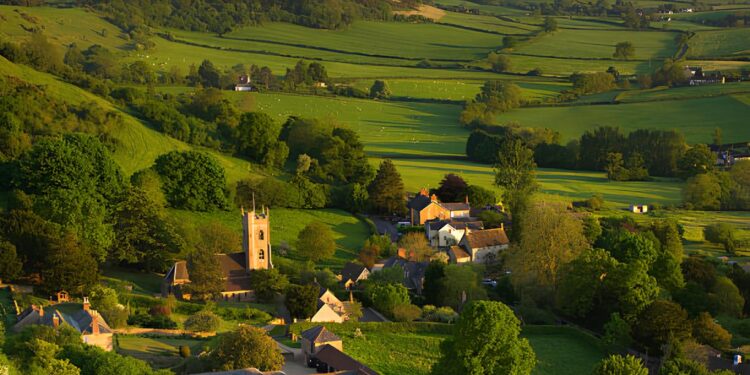 Liberal Demokrasi Kritik Rencana Pajak Warisan Pertanian Inggris