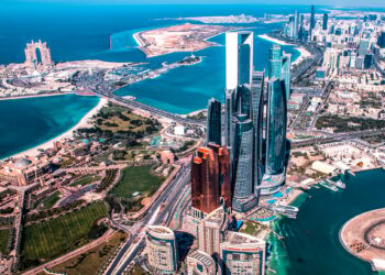 UEA Jadi Pelopor Refund PPN untuk Belanja Online Wisatawan