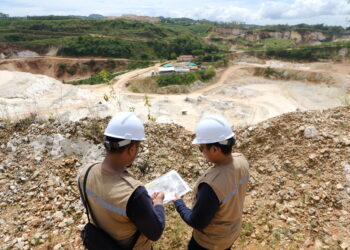 Kemendagri Izinkan Pemda Pungut Pajak dari Usaha Tak Berizin, Termasuk Tambang Liar