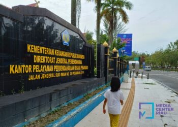 DJP Ungkap Penunggak Pajak Terbesar, dari Migas hingga Jasa