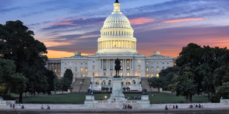 Trump Ancam Bea Masuk 100% untuk Film Luar Negeri