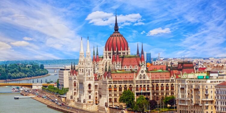 Hungaria Luncurkan 11 Insentif Pajak Baru untuk Dorong Investasi