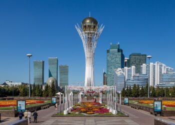 Perusahaan Asing Harus Pungut PPN Digital di Kazakhstan Mulai Awal 2026