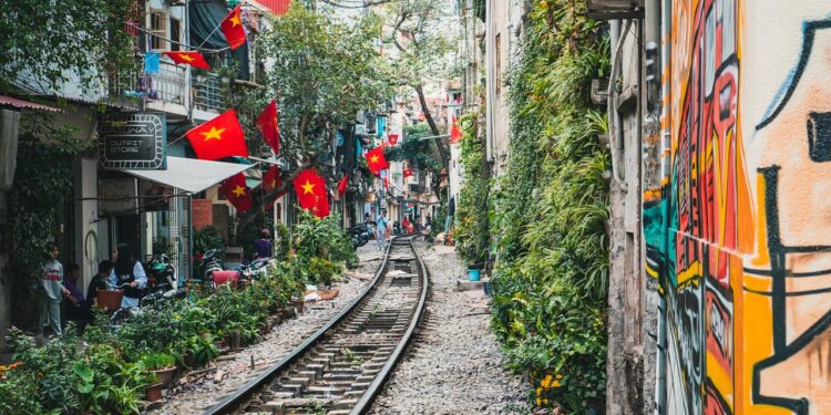 Vietnam Siapkan Pajak 0,1 % pada Transaksi Emas Batangan untuk Bendung Spekulasi