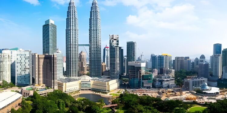 Malaysia Pangkas Pajak Sewa Kantor UMKM Jadi 6%, Ambang Batas Omzet Naik