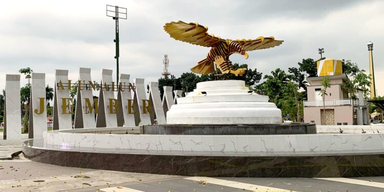 Nekat Pindah Stiker Segel Pajak, Kafe di Jember Terancam Pidana