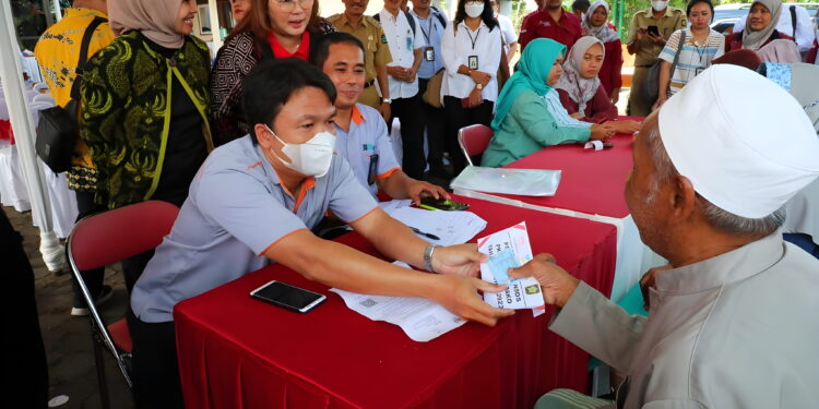 Kemensos–Kementerian UMKM Satukan Data, Percepat Pemulihan Korban Bencana Sumatera