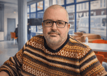 Seorang pria cacat merasa terkejut dengan perubahan pajak daerah.