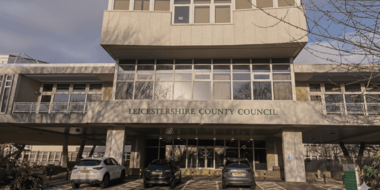 Dewan menyetujui ‘kenaikan pajak terendah dalam 12 tahun’