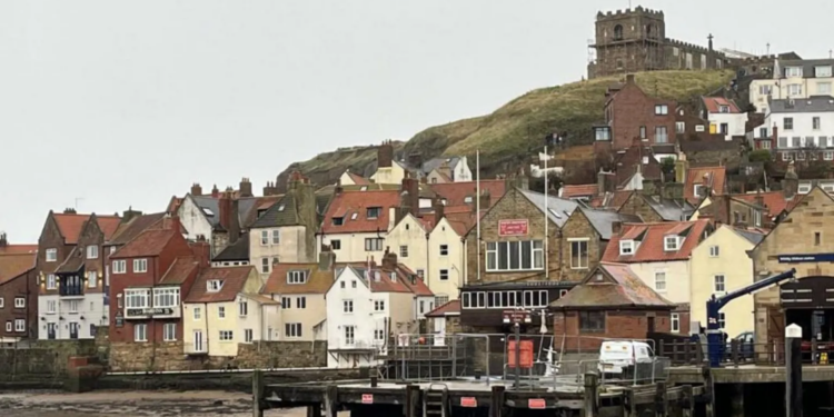 Pajak dewan ganda untuk rumah kedua akan tetap berlaku.