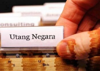 Peringatan Fitch! Outlook Surat Utang RI Turun ke Negatif, Lesunya Pajak Jadi Biang Kerok