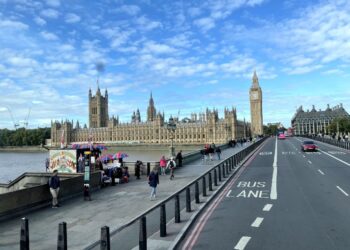 Pemerintah Kota London Timur gagal mengumpulkan pajak sebesar £500 ribu ‘karena krisis biaya hidup’