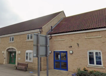 Warga Cambourne Terbebani Pajak Tinggi Akibat Kasus Penipuan Keuangan Dewan Kota