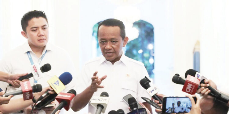 Bahlil Dorong Perlakuan Pajak Mobil Listrik Dibedakan dari Kendaraan Konvensional