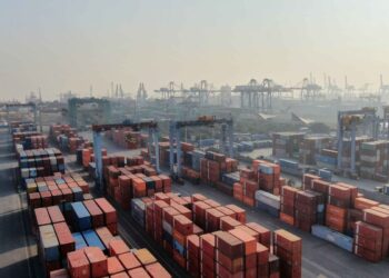 Penumpukan Kontainer Tanjung Priok Ditangani DJBC, Purbaya Minta Layanan 24/7