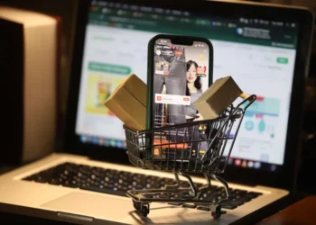 idEA: Merchant Cukup Setor 1 Surat Pernyataan Omzet