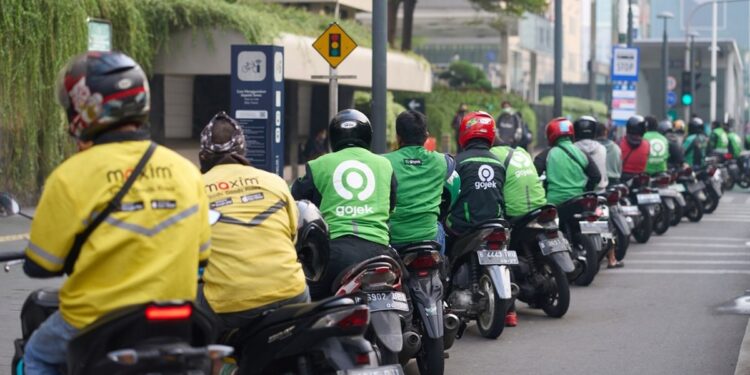 Jatim Obral Diskon & Pemutihan PKB Menyasar Ojol Hingga Buruh
