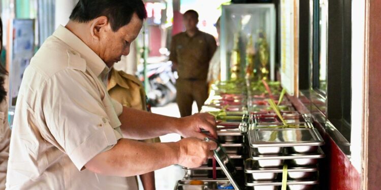 Purbaya Dorong Anggaran MBG 2026 di Bawah Rp200 Triliun